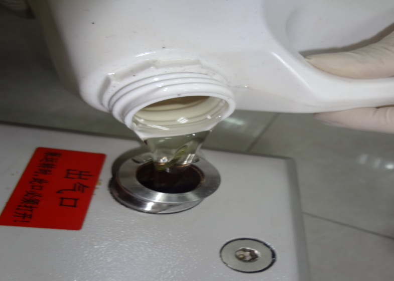 組裝完成后導入新油-普樂斯等離子清洗機