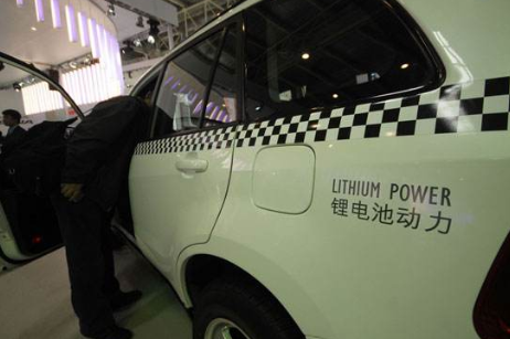 鋰電池極耳焊接使用等離子清洗機(jī)有什么好處？-普樂(lè)斯等離子清洗設(shè)備