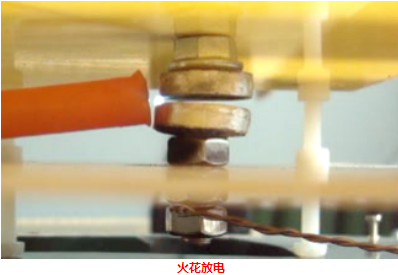 火花放電和等離子清洗機(jī)放電有何類似和不同？-普樂斯